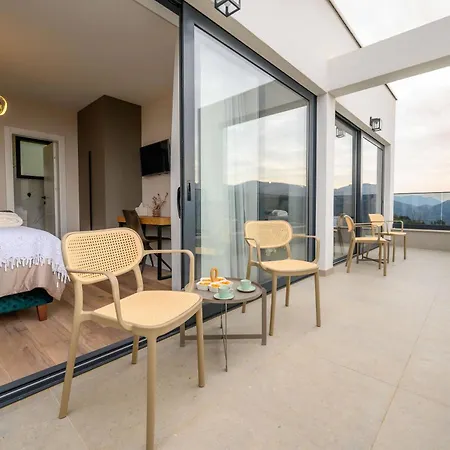 Luxury San Rocco Villa Desne