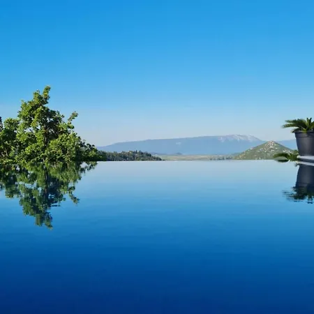 Luxury San Rocco Vila