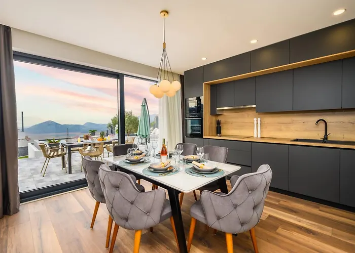 Luxury San Rocco Willa